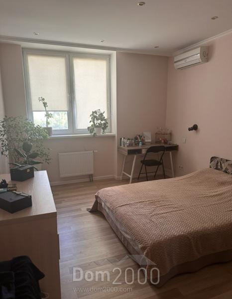 Сдам в аренду трехкомнатную квартиру в новостройке - Олени Пчілки, 4, Харьковский (10724-304) | Dom2000.com