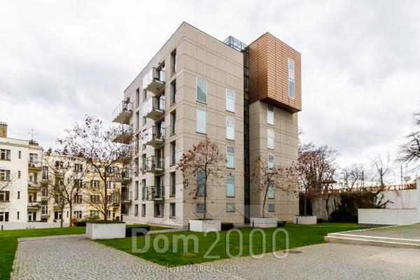 Продам двухкомнатную квартиру - ул. Корунни, Прага (10549-327) | Dom2000.com