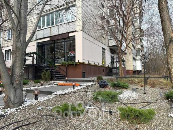 Продам магазин - Драгомирова ул., 6б, Печерськ (10730-977) | Dom2000.com
