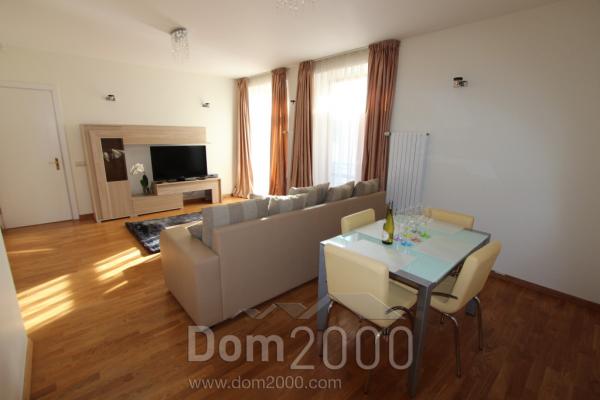 Lease 4-room apartment - Raiņa Bulvāris 2, Riga (3945-044) | Dom2000.com