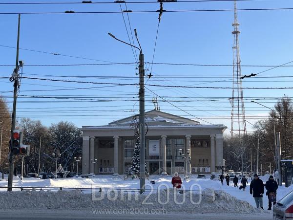 Продам двухкомнатную квартиру - улица Ленина, 102А, г. Киров (10638-116) | Dom2000.com