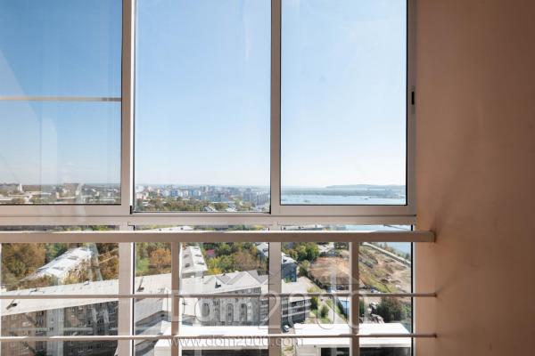 Продам трехкомнатную квартиру - г. Иркутск (10609-349) | Dom2000.com