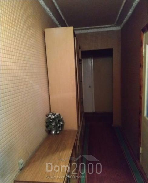 Продам 3-кімнатну квартиру - вул. Краматорский бульвар, 12д, м. Краматорськ (9679-383) | Dom2000.com