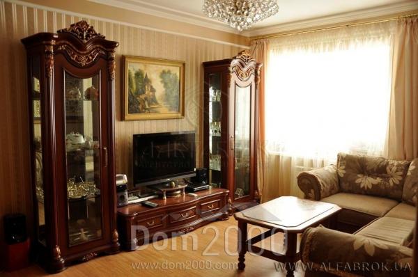 Продам трехкомнатную квартиру - ул. Балукова (Вишневое), г. Вишневое (3690-390) | Dom2000.com