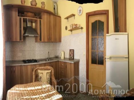 Продам 2-кімнатну квартиру - вул. Уманская, Солом'янський (10059-512) | Dom2000.com