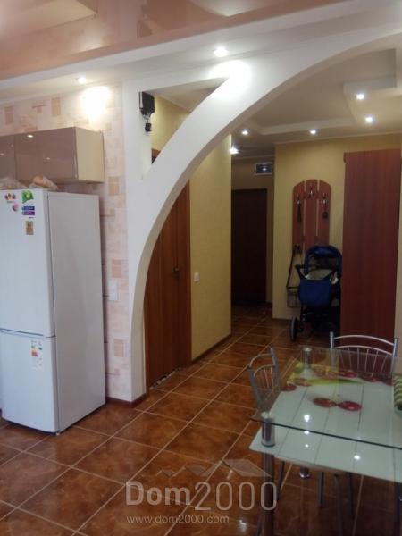 Продам двухкомнатную квартиру - жм Радужный, Киевский (9688-531) | Dom2000.com