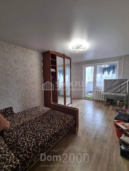 Продам трехкомнатную квартиру - Приречная ул., 27, Оболонь (10712-535) | Dom2000.com