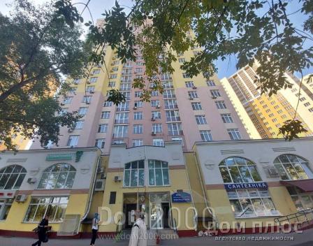Продам трехкомнатную квартиру - Хоткевича Гната ул. (Красногвардейская ул.), Днепровский (9427-538) | Dom2000.com