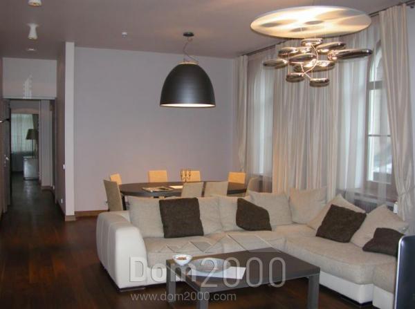Продам 5-кімнатну квартиру - Mazā Smilšu iela 12, Riga (3947-607) | Dom2000.com