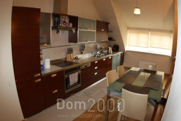 Продам трехкомнатную квартиру - ул. Rūpniecības iela 9, Рига (3945-617) | Dom2000.com