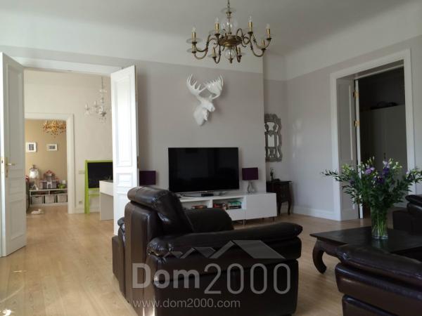 Продам  квартиру - ул. Tērbatas iela 57, Рига (3945-712) | Dom2000.com